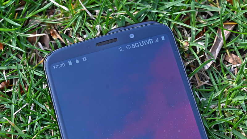 That icon in the top right will be very important not too long from now, but for the moment, 5G is still very much in its infancy.